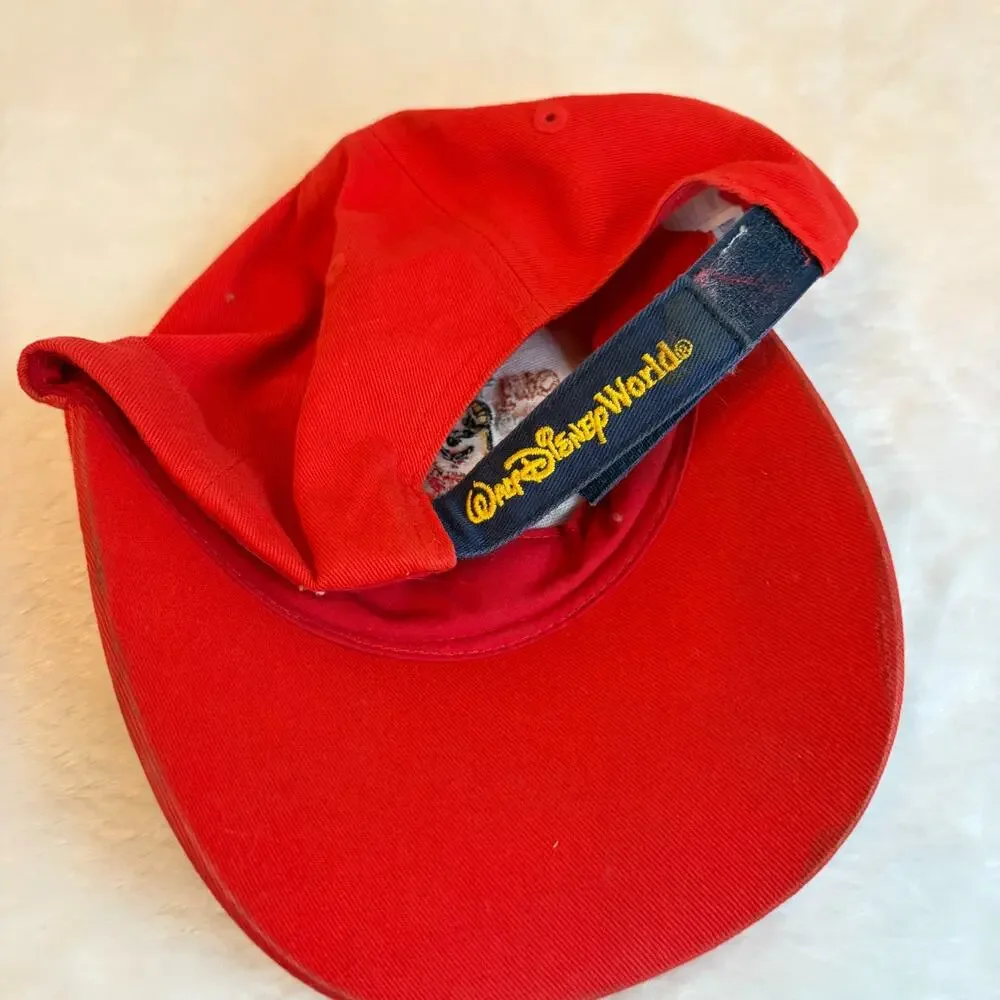 Winnie The Pooh Walt Disney World Youth‎ Cap Hat Strap Back Adjustable Red Kids